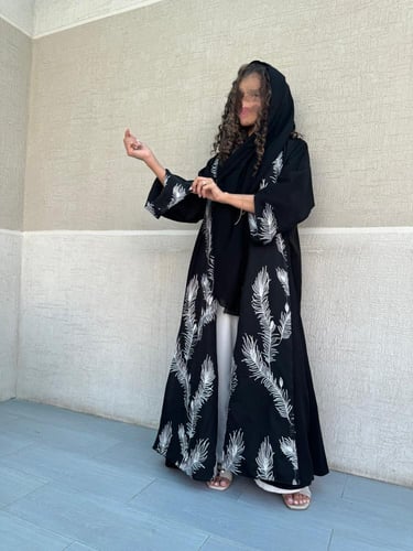 عباية دبل فيس أسود فاحم