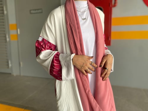 كريب بحريني بأكمام لنن هندي وردي