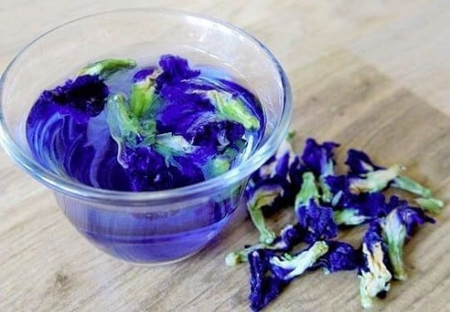 شاي أزرق 100 بذرة Clitoria ternatea