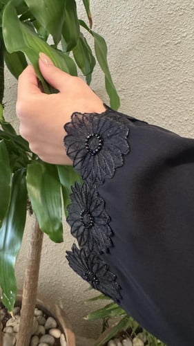 عباية ندى الورد