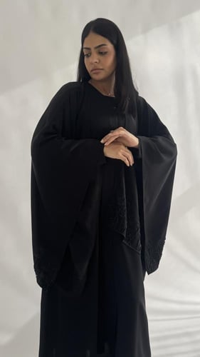 عباية رونق الجمال