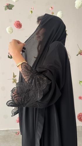 عباية سحر الأناقة