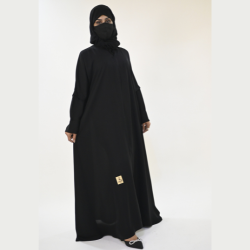 عباية بأكمام مفصولة