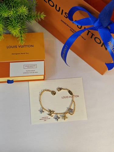 اسواره ماركة LOUIS VUITTON مع الملحقات