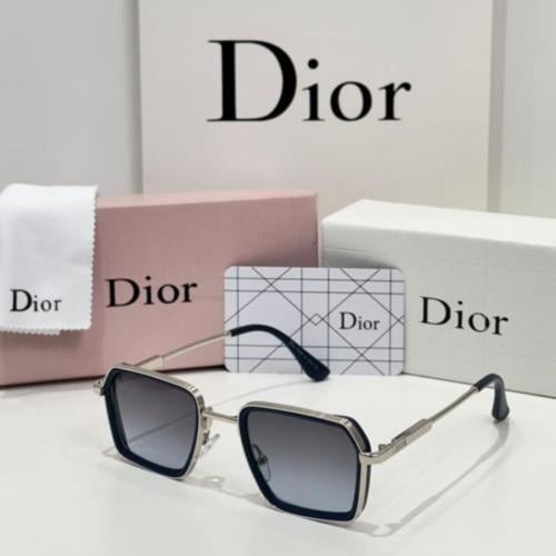 نظارة شمسية Dior هاي كواليتي مع ملحقاتها
