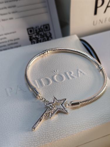 اسواره ماركة PANDORA مع الملحقات