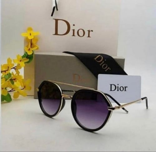 نظارة شمسية ماركة ديور هاي كواليتي مع ملحقاتها