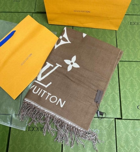 شال شتوي ماركة LOUIS VUITTON