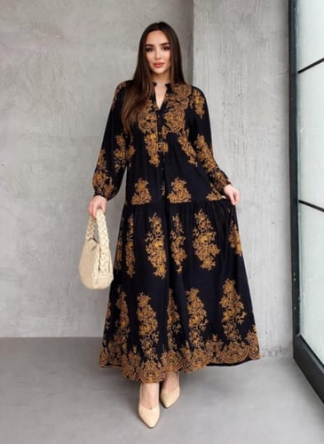 فستان بتصميم راقي