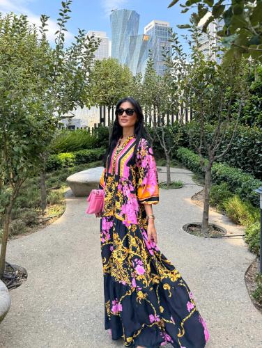 فستان بتصميم عصري