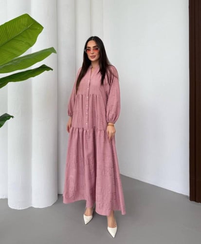 فستان بتصميم عصري