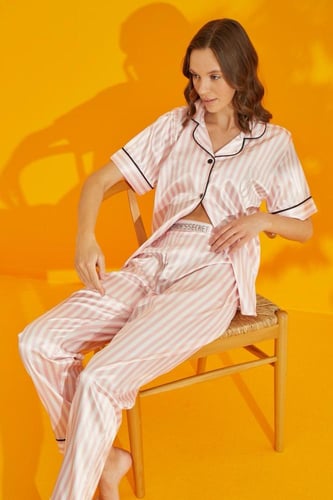 بيجامة ديزاين فيكتوريا سيكريت