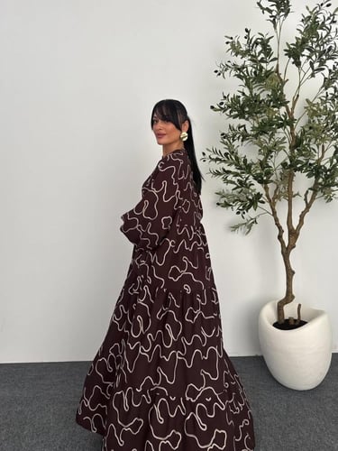 فستان قطن بتطريز ذهبي