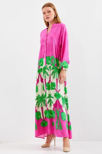 فستان راقي بتصميم واسع