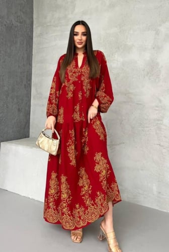 فستان بتصميم راقي