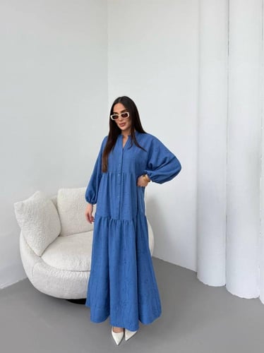 فستان بتصميم عصري