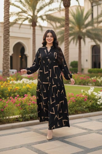 فستان بتصميم عصري