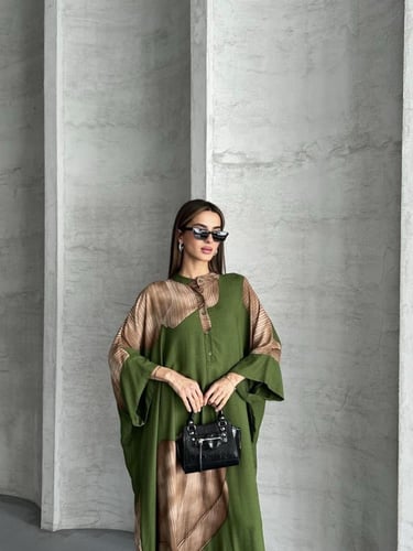 فستان أنيق بلمسة عصرية