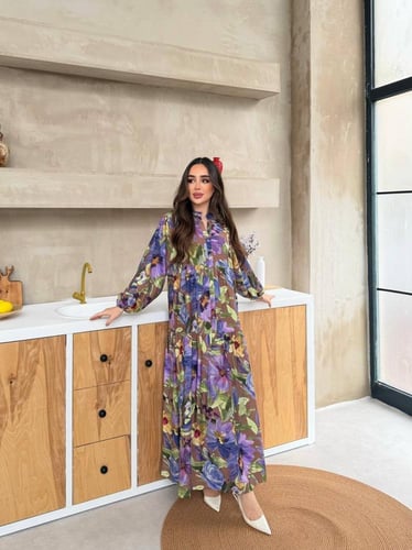 فستان بتصميم عصري