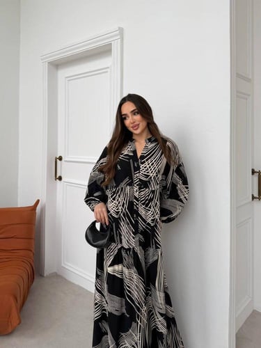 فستان بتصميم فخم وراقي