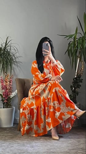 فستان بتصميم عصري