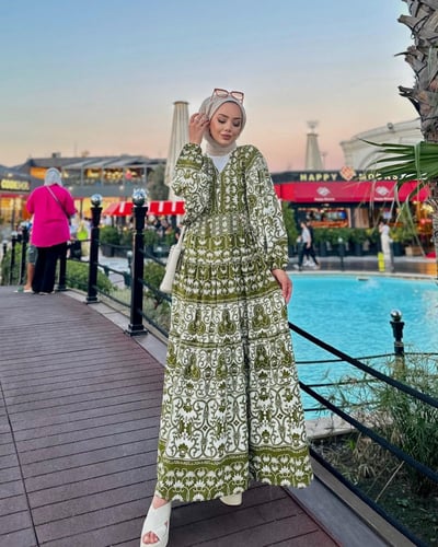 فساتين طويلة مصنوعة بأجود الأقمشة القطنية الباردة...