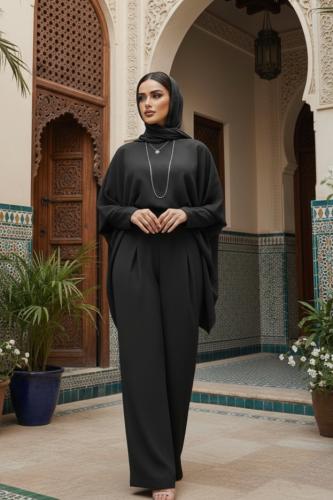 طقم بقصة مميزة ومريحة