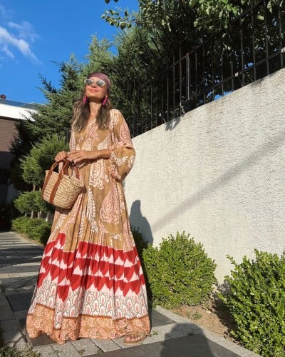 فساتين طويلة مصنوعة بأجود الأقمشة القطنية الباردة...