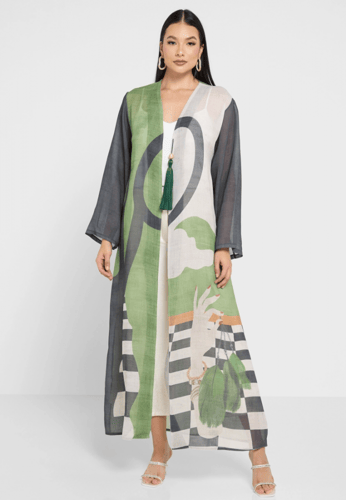 عباية راقية بألوان هادئة صناعة وقماش تركي