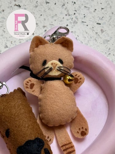 صمم قطتك الخاصة (راح يتم التواصل معك على الواتس لأ...