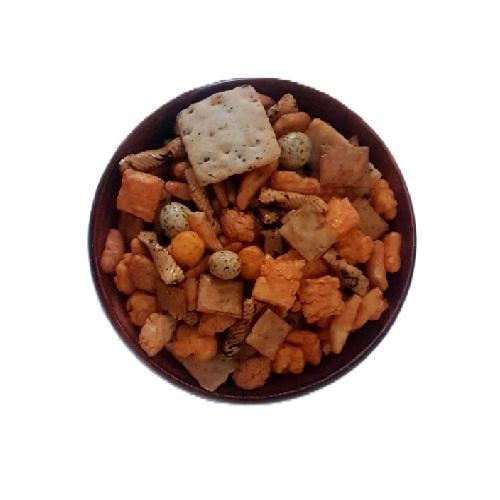 مكسرات يابانية بالتوابل الحارة