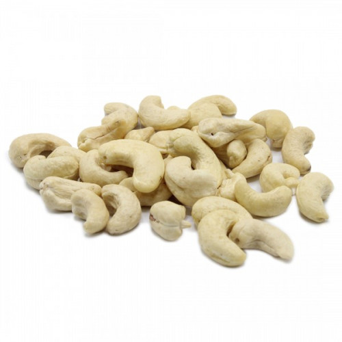 مكسرات كاجو غير مملح