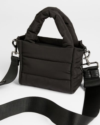 حقيبة تيد بيكر