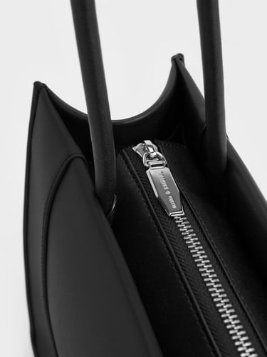 حقيبة تشارلز آند كيث - كبيرة PNJO2402071