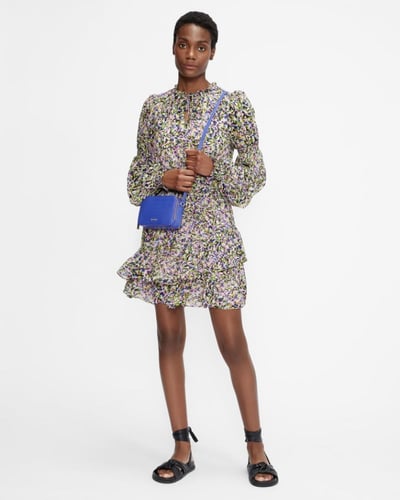 حقيبة تيد بيكر