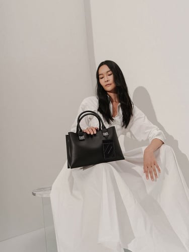 حقيبة تشارلز آند كيث - كبيرة PNJO2308074