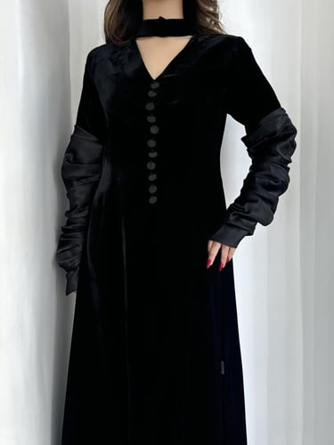 D006-جلابية مخمل