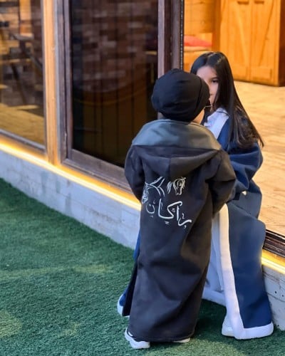 فروة اطفال باطراف جلد بالاسم