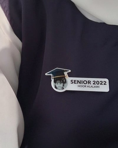 بروش تخرج بالاسم والصورة 2025