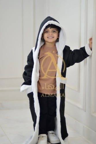 فروة اطفال شتوية لون اسود