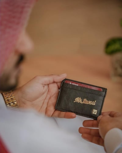 محفظة جلد ماركه فاخر مع اسمك