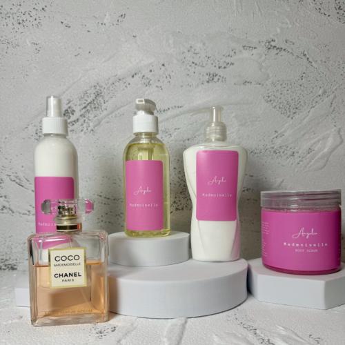 Madmoiselle Collection - Chanel Madmoiselle