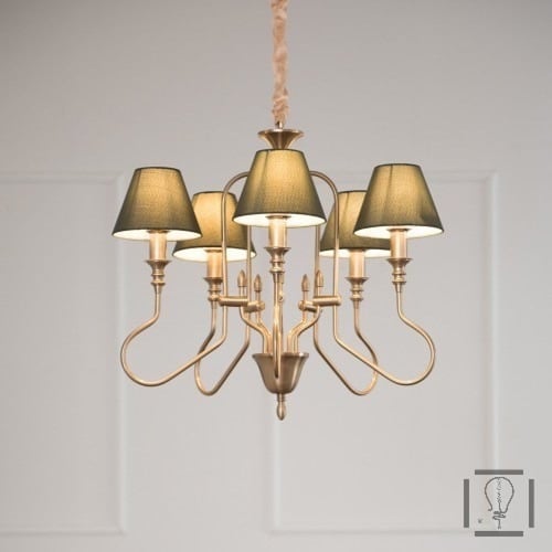 ثريا رويال بالاس royal palace من روسرام