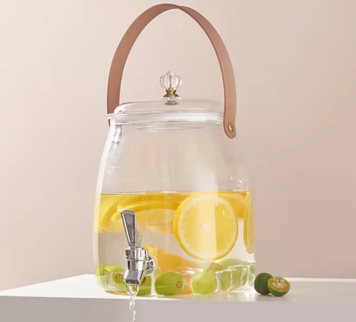 حافظة مشروبات اكيرليك فاخرة | لمسة أنيقة لكل مناسب...