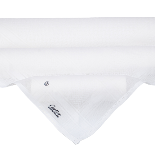 شماغ كارتير أبيض آخر إصدار2026