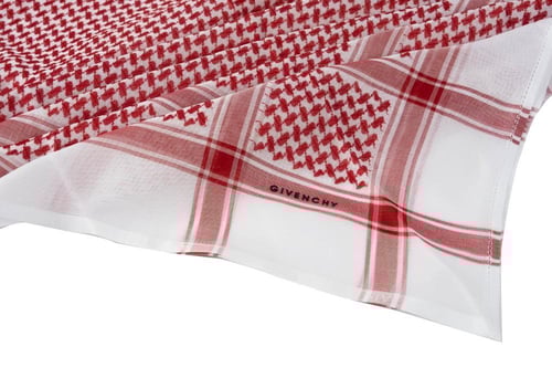 شماغ جيفنشي كلاسيك 2026