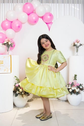 فستان إشراقة العيد