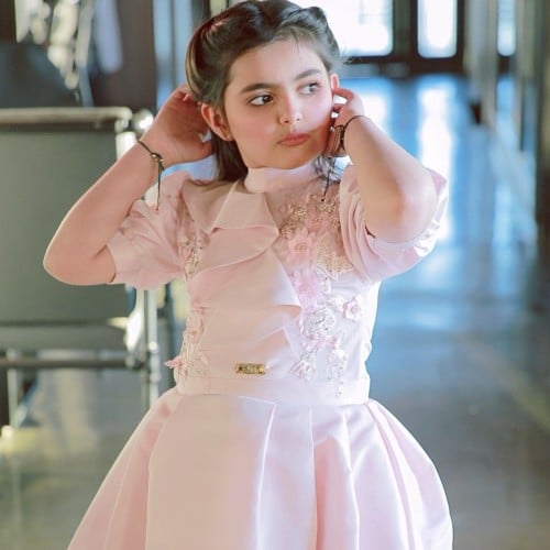 فستان سهرة للأطفال قصير ومنفوش- فستان أطفال تطريز...