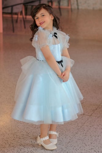 فستان اطفال باللون السماوي