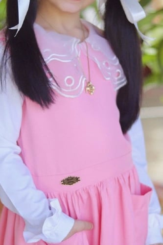 مريول حصري لطفلتك - مريول وردي